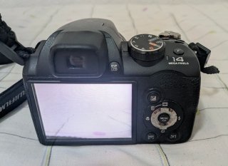 Fujifilm FinePix S4000