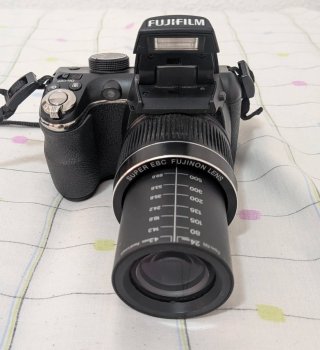 Fujifilm FinePix S4000