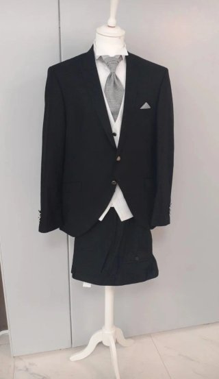 Traje de Novio Negro y Blanco Nuevo