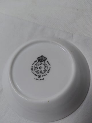 Plato decorativo porcelana flores doradas
