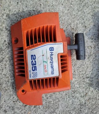 Tapa de arranque Husqvarna 235R