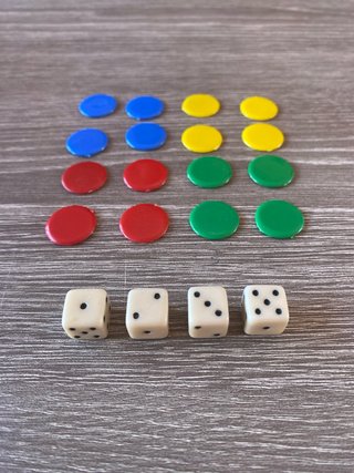 1 bolsita accesorios Parchís: Fichas y Dados