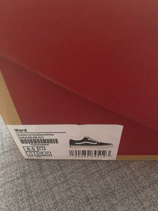 Zapatillas Vans Negras y Blancas