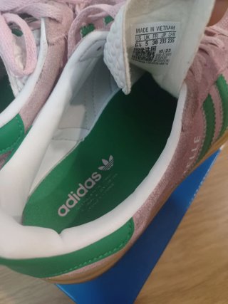 Adidas Gazelle Rosa y Verde