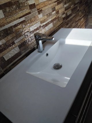 Mueble de baño con lavabo