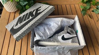 Air Jordan 1 Retro High Elephant Print Talla 42.5