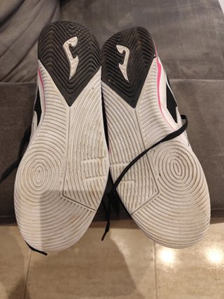 Zapatillas Joma Futsal Negras y Blancas