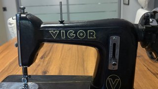 Macchina da cucire vintage Vigorelli "Vigor"
