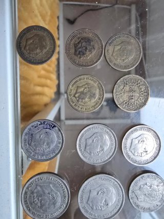 Lote de monedas antiguas españolas
