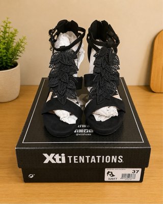 Sandalias XTI Tentations negro talla 37. Nuevo