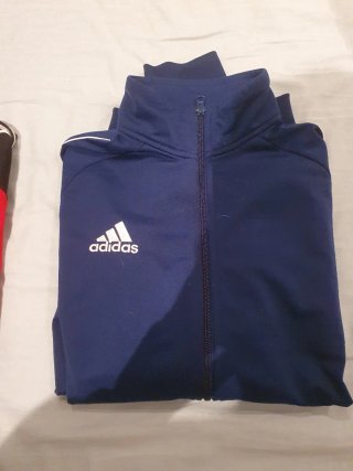 Chaqueta Adidas Roja y Negra