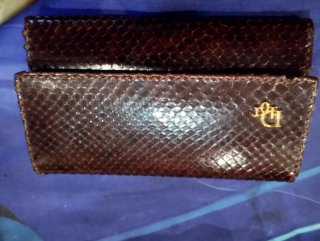 Cartera Dior Piel Serpiente Marrón y Dorada