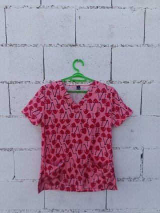 Casaca Uniforme Trabajo Rosa con Cerezas