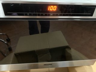 Horno de vapor marca Miele