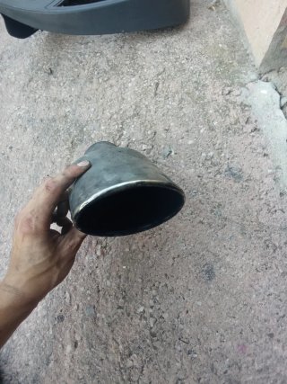 Cola de escape Cupra 6L