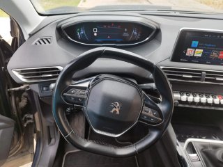 Peugeot 5008 2019