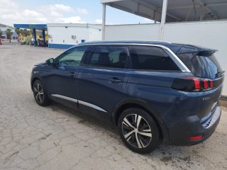 Peugeot 5008 2019