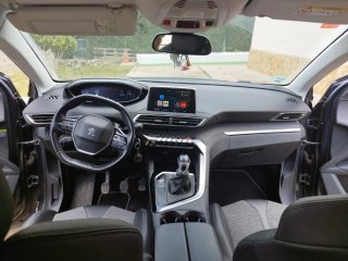 Peugeot 5008 2019