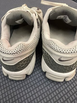 Nike Vomero 5 Zapatillas Grises Blancas