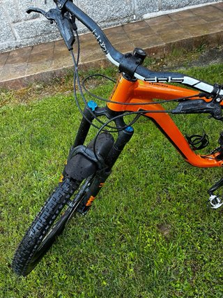 Bicicleta Giant Reign