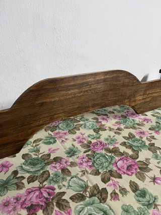 Galería de madera para cortinas