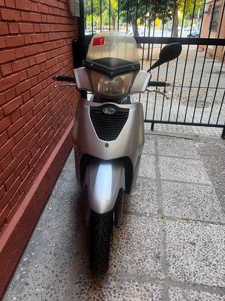 Kymco people s50 Scooter