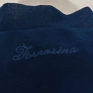 Vestido con falda plisada de Fornarina. Talla XS