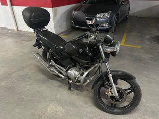 Yamaha YBR125 Negra
