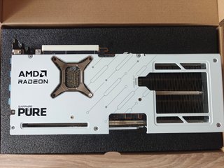 Tarjeta Gráfica Sapphire RX 9070 PURE 16GB OC
