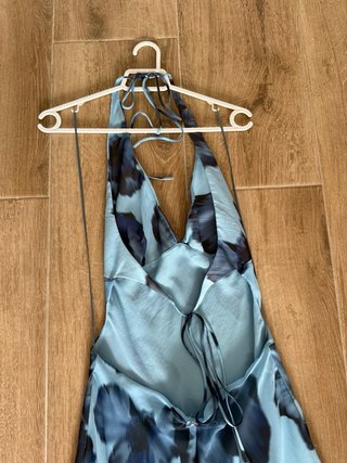 Vestido largo halter flores azules Zara