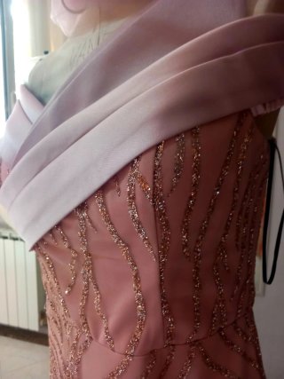 Abito elegante rosa
