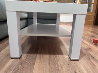 Mesa de centro blanca de madera