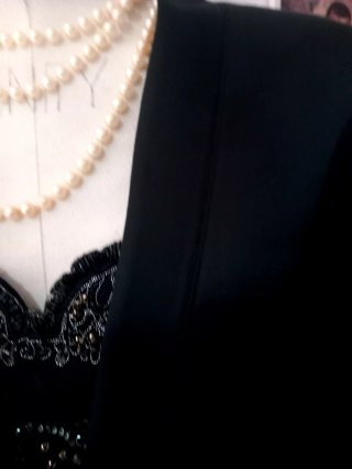 Abito elegante nero pizzo