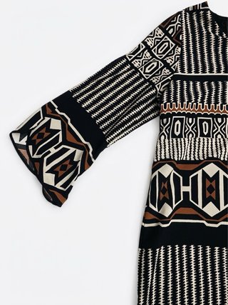 Vestido Bocetto corto ancho estampado geométrico