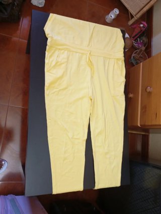 Mono amarillo