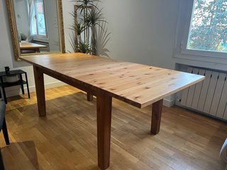 Mesa comedor extensible de pino + 4 sillas