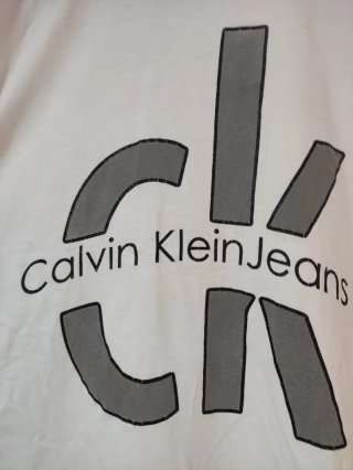 Camiseta Calvin Klein Jeans CK Logo Grande M