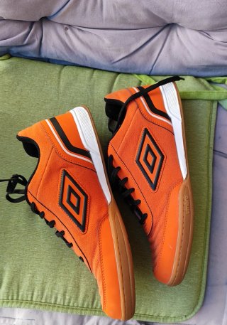 Zapatillas fútbol sala Umbro Naranja/Negro