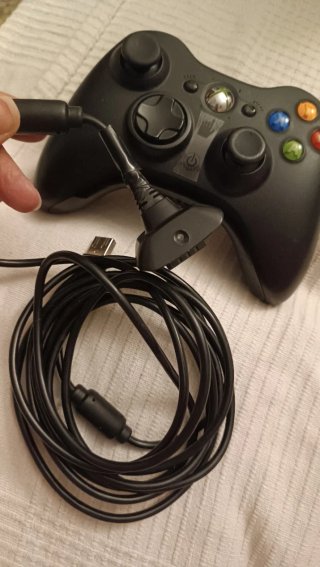 Xbox 360 con Kinect y 6 juegos