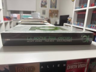 La noche más oscura edición deluxe