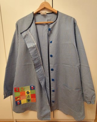 Bata de Comedor Unisex Talla L Estampado Cuadros