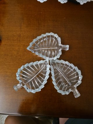 3 Ceniceros de Cristal Vintage Hoja