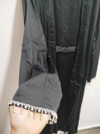 Abayas Satinadas Frescas 3 Piezas