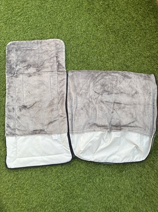 Divertido juego de 2 sacos capazo y silla paseo.