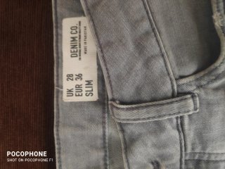 Pantalones cortos grises