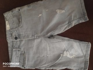Pantalones cortos grises