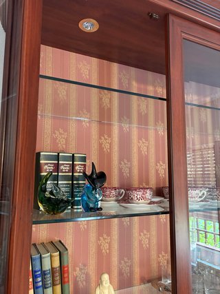 Mueble Bar Madera y Cristal  En perfecto estado.