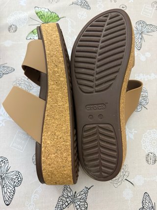 Sandalias Crocs Mujer Beige/Marrón Nuevas