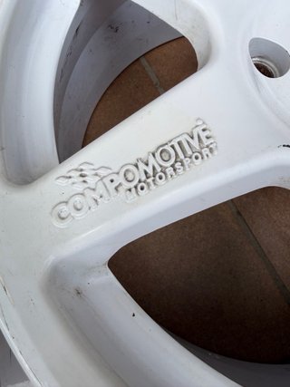 Llantas Compomotive Blancas (2 unidades)