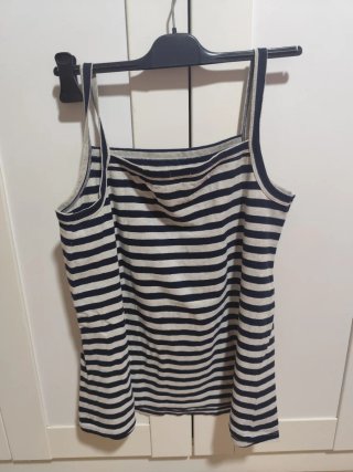 Camiseta de tirantes a rayas